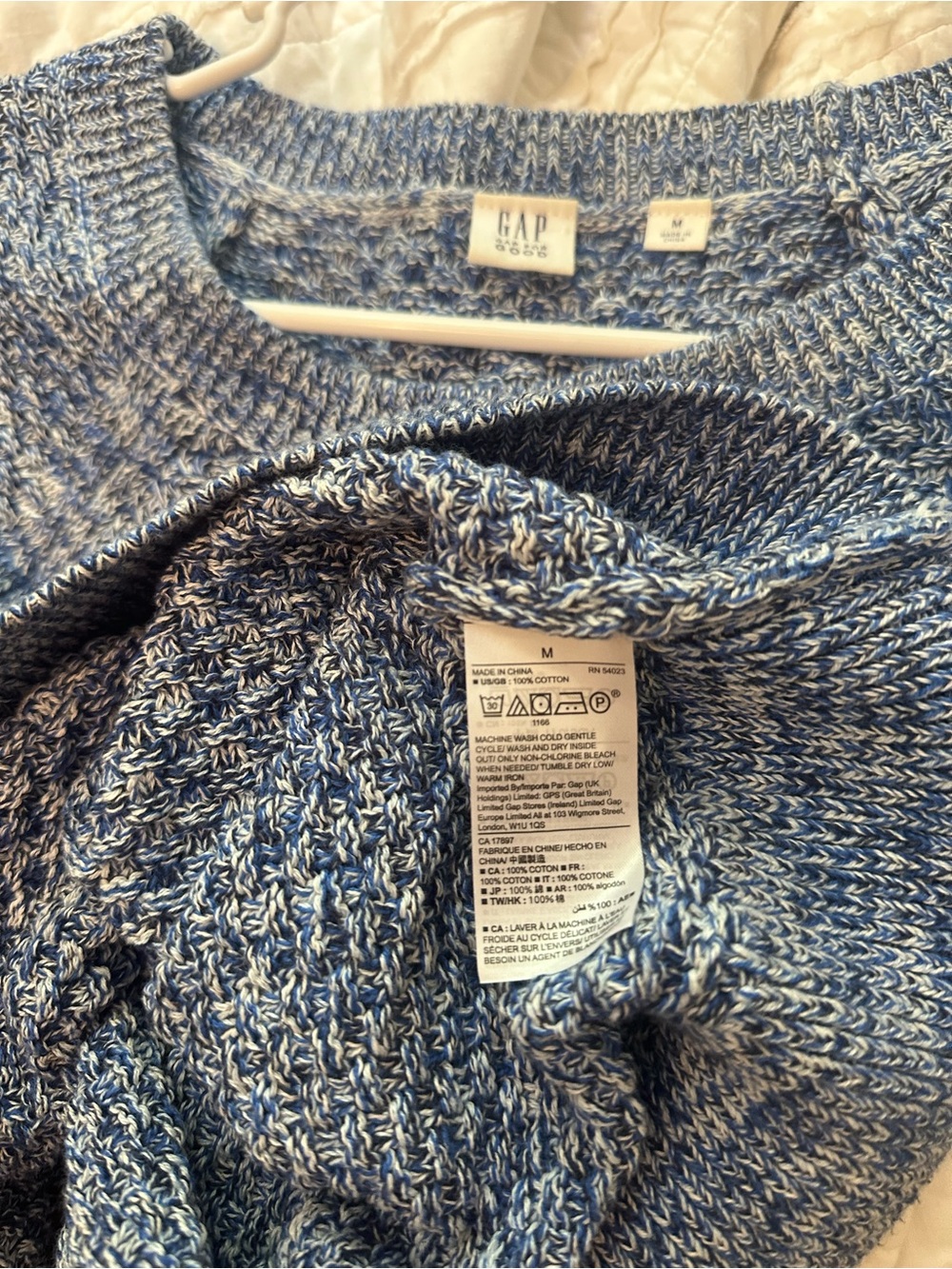 GAP Sweater - Picture 4 of 4